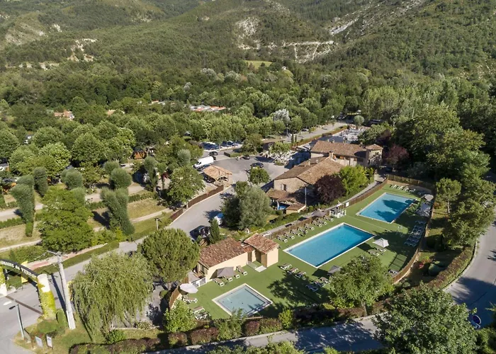 4p 2bdrms Aircon Castellane