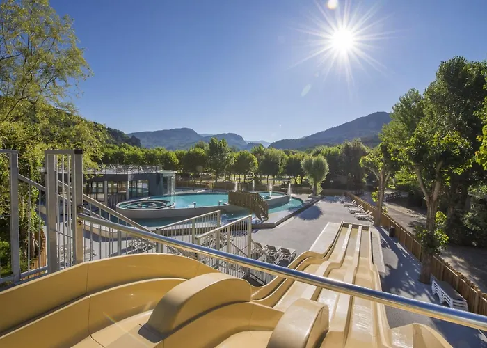 4p 2bdrms Aircon Castellane