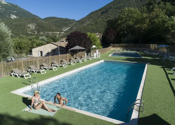 4p 2bdrms Aircon Campsite Castellane